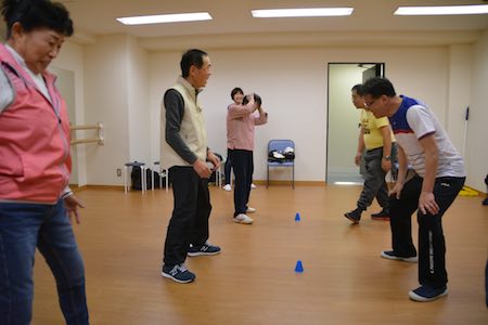 カラーコーン対決